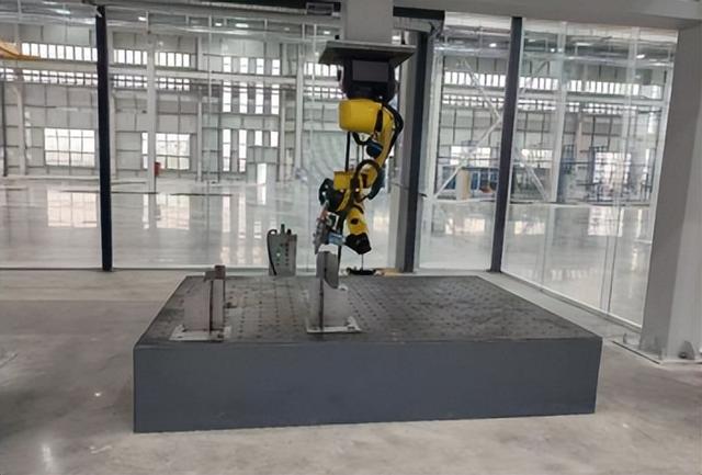 东辰汽车高精密关键部件智能化生产项目:成为标准化、自动化、数字化生产的高端汽车零部件智能制造工厂