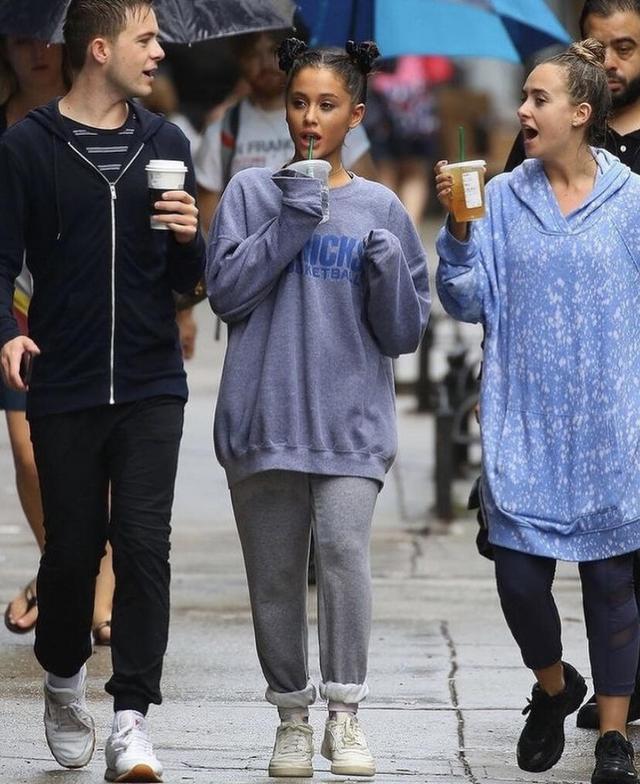 谁说小个子不能当辣妹!欧美小天后A妹身高157cm,照样美翻天