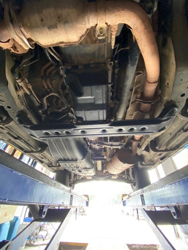 落地70万,老款帕杰罗用车分享,车主:四驱很不错,城市油耗14L