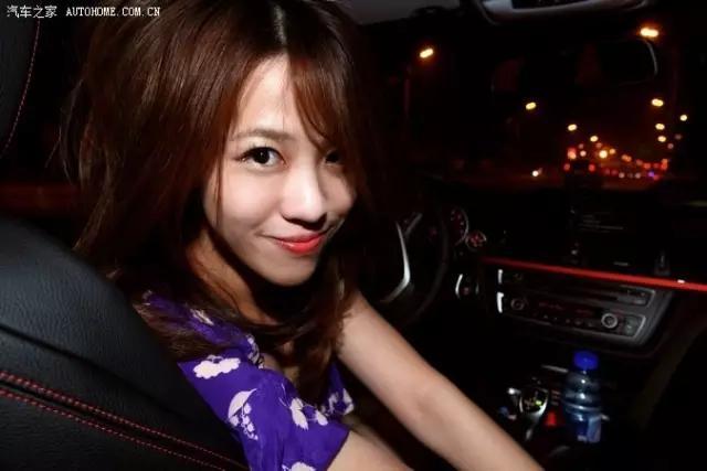 一颦一笑都是美,今夜她一定在你梦里