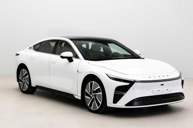 “三大增程”新车来袭,个个都有看点,可油可电真的更“香”?