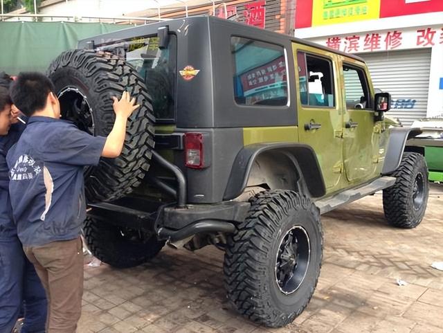 越野一族注意了!加装保险杠迎来新规,以下3类“改装”合法了