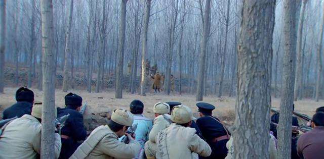 捆绑露大胸,日军住星级酒店,这些侮辱观众的操作,简直不堪入目