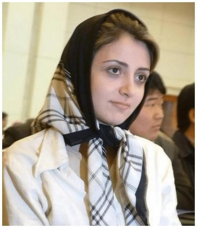 为何伊朗美女多到泛滥成灾?历史上7次混血,想不漂亮都难!