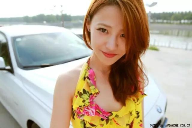 一颦一笑都是美,今夜她一定在你梦里