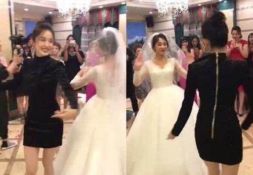 古力娜扎涂口红亲吻小侄女嘴巴引热议,以后别再亲嘴啦