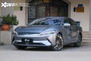 汽车内饰浅色(红色太土，棕色显老？比亚迪汉现在可以选浅色内饰了)