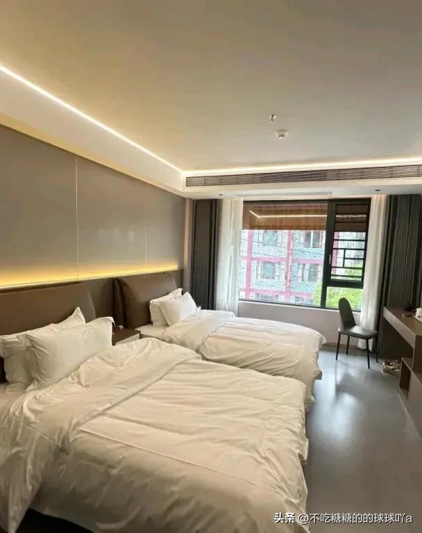 我在贵州发现了这个宝藏古镇,它被美誉为“东方威尼斯”