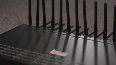 5万张电话卡,96台机器远程操纵!你接到的境外来电,可能来自这里……