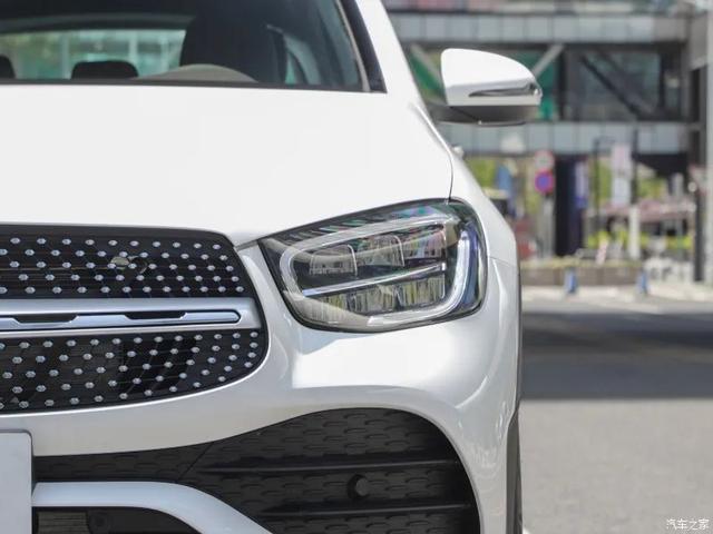 奔驰GLC L:豪华品牌中型SUV,9AT+四驱+可变悬架!最高优惠10万