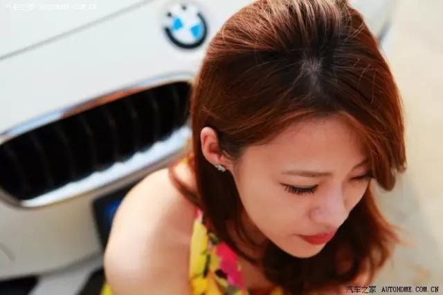 一颦一笑都是美,今夜她一定在你梦里