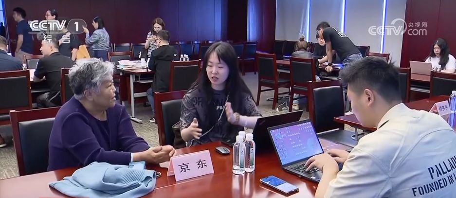 中国企业逆势突围底气从何而来？外贸一线见闻中找到答案