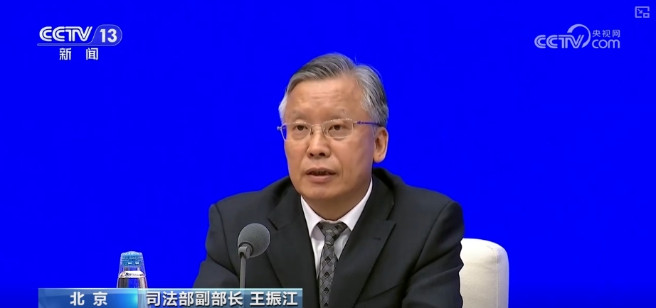 “平等”二字重千钧!民企有痛点 法律有回应 民营企业“放心干、大胆闯”