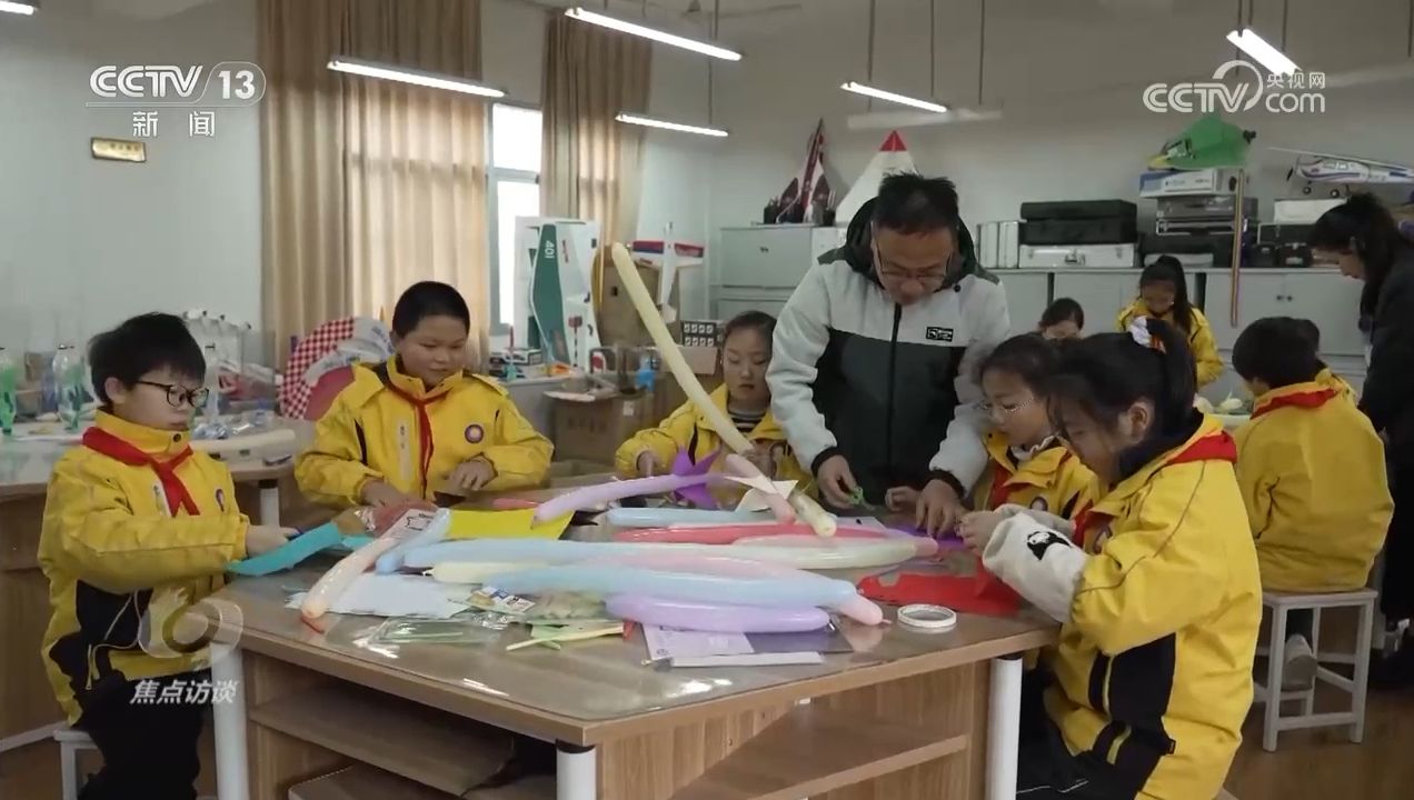 焦点访谈｜如何答好科学教育加法题？各地中小学创新探索