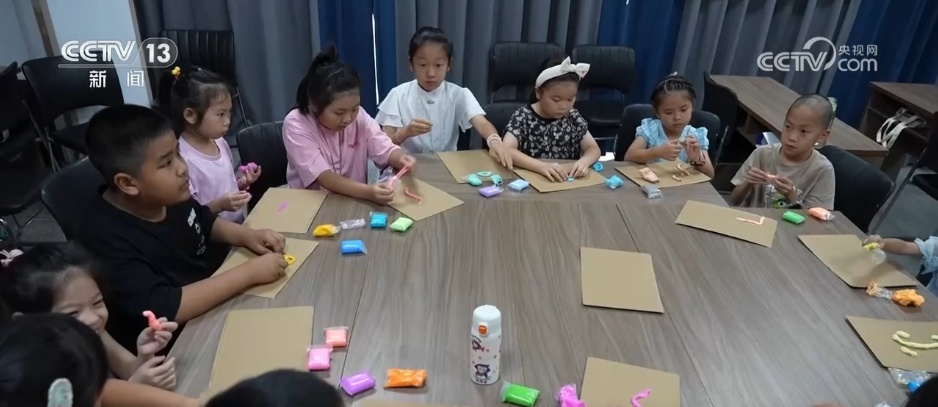 为民生“加码” 让幸福“升温” 这些“关键小事”留下留住年轻人