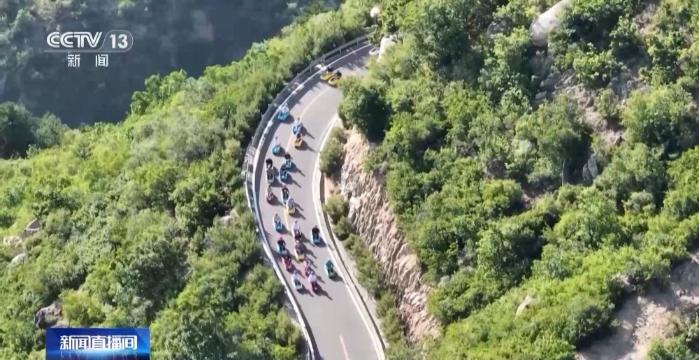 坐电梯轻松登山!“低耗游”走红 重在尝试舒适就好