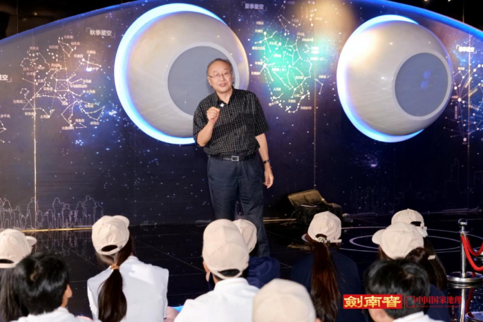 十年高考助学行动，剑南春铸就公益长效主义