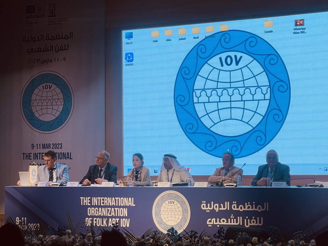 国际舞台展现中国“她力量” - 暨南大学陈平荣任国际民间艺术组织主席